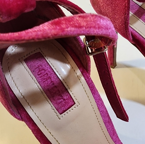 FOREVER 21 Faux Fur Pink Velvet Strappy Heels Pom Pom size 7 - Picture 7 of 13